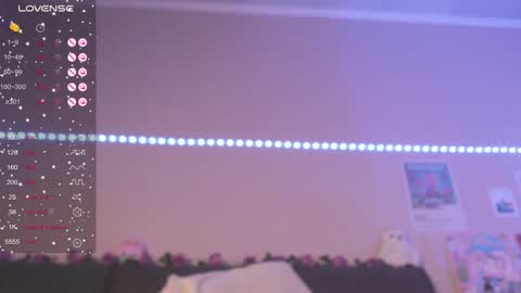 Snapshot of miamiameow chatting on January 28, 2025, 2:53 pm Mia online show from January 28, 2025, 2:53 pm