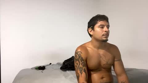 miamiclos1 online show from September 24, 2025, 12:14 am