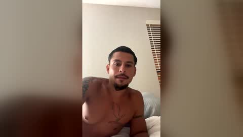 miamiclos1 online show from May 28, 2026, 4:54 am