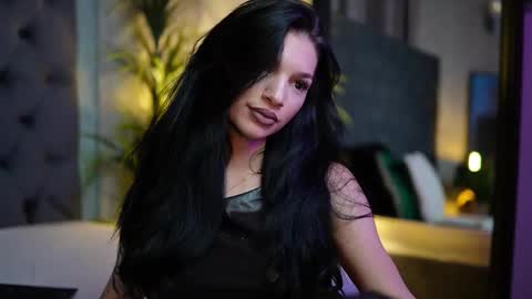 Snapshot of miamicoffee chatting on October 1, 2025, 6:03 pm Miami online show from October 1, 2025, 6:03 pm