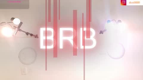 Mia  online show from February 10, 2025, 3:32 pm