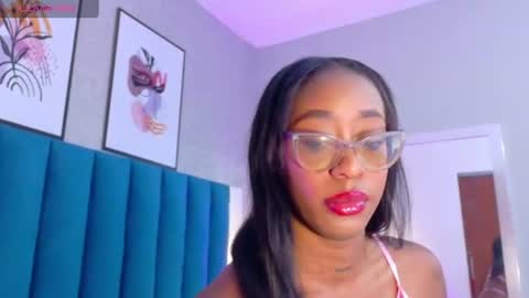 Mia  online show from June 11, 2026, 12:36 pm