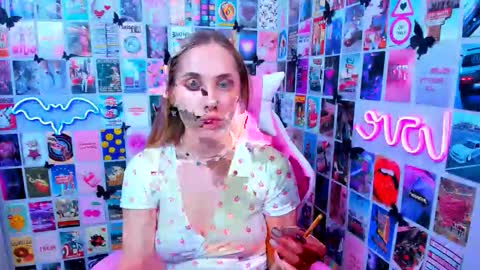 Snapshot of miamilas chatting on September 30, 2025, 5:29 pm miamilas online show from September 30, 2025, 5:29 pm