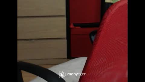 Snapshot of miamimistress chatting on May 7, 2026, 7:14 am maya online show from May 7, 2026, 7:14 am