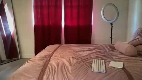 MiamiWorld online show from January 7, 2026, 4:53 pm