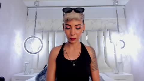 Mia Morgann online show from March 8, 2025, 4:06 pm