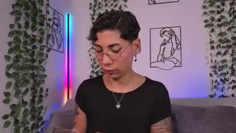 Mia Morgann online show from June 26, 2026, 12:42 pm