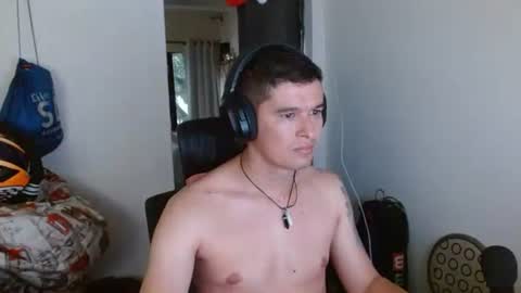 miaou_miaou online show from May 14, 2026, 10:38 pm