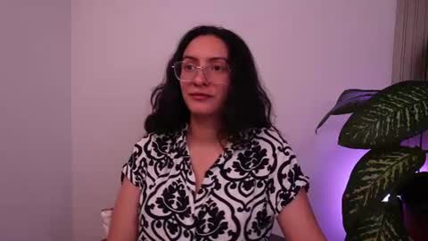 Snapshot of miaportman chatting on June 22, 2026, 3:19 am MIAPORTMANN online show from June 22, 2026, 3:19 am