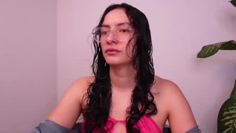 Snapshot of miaportman chatting on July 7, 2026, 5:32 am MIAPORTMANN online show from July 7, 2026, 5:32 am