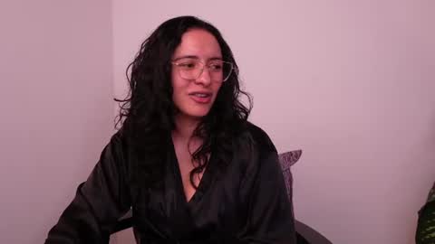 Snapshot of miaportman chatting on July 15, 2026, 1:11 am MIAPORTMANN online show from July 15, 2026, 1:11 am