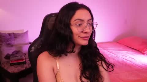 Snapshot of miaportman chatting on July 28, 2026, 9:26 am MIAPORTMANN online show from July 28, 2026, 9:26 am