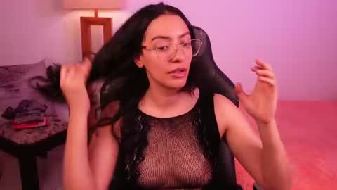 Snapshot of miaportman chatting on July 31, 2026, 9:19 am MIAPORTMANN online show from July 31, 2026, 9:19 am