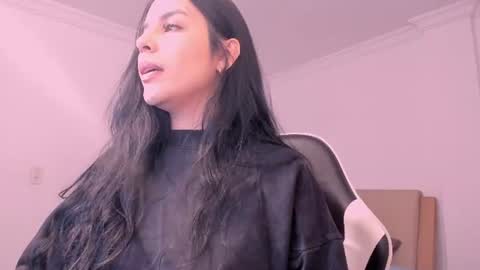 Snapshot of miaquevedo chatting on July 21, 2026, 4:09 pm Mia Quevedo online show from July 21, 2026, 4:09 pm