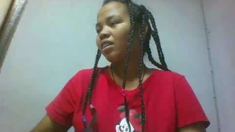 Snapshot of miarii chatting on May 13, 2026, 7:06 am miarii online show from May 13, 2026, 7:06 am