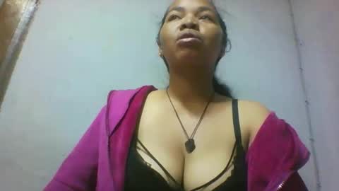 Snapshot of miarii chatting on May 20, 2026, 4:29 am miarii online show from May 20, 2026, 4:29 am
