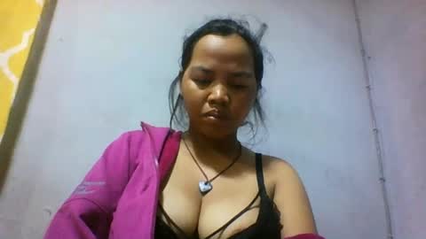 Snapshot of miarii chatting on June 15, 2026, 3:53 am miarii online show from June 15, 2026, 3:53 am
