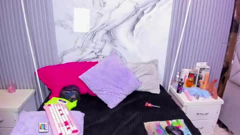 Miarose 69 online show from July 4, 2026, 4:40 am