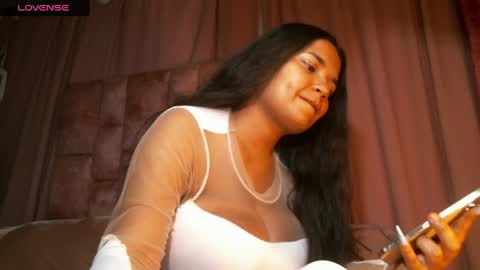 miasaandovaal 22 online show from May 4, 2026, 9:22 pm