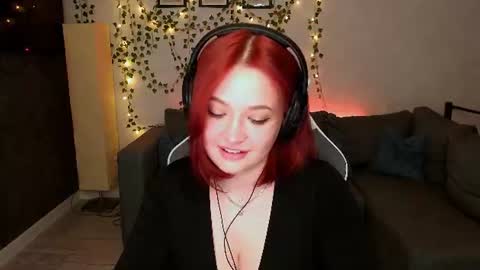 Snapshot of miaselene_ chatting on June 18, 2026, 1:50 am Mia Selene online show from June 18, 2026, 1:50 am