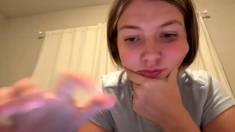 Snapshot of miasmith_001 chatting on May 20, 2026, 11:44 pm miasmith_001 online show from May 20, 2026, 11:44 pm