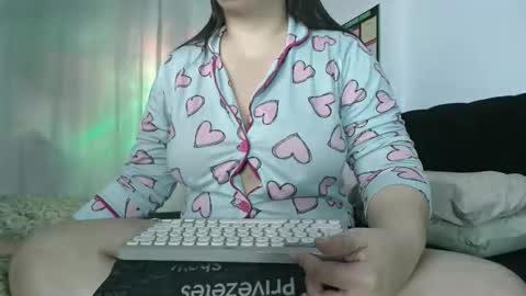 Snapshot of miasp chatting on May 16, 2026, 12:07 am MiaSP online show from May 16, 2026, 12:07 am