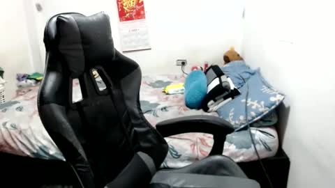 mia online show from March 27, 2026, 1:00 am