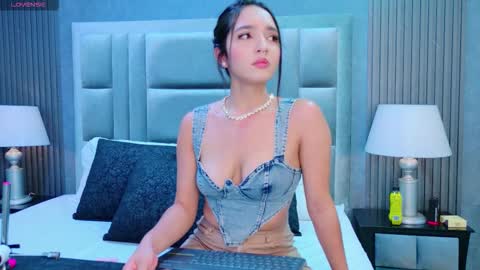 Snapshot of miasweetth chatting on November 27, 2025, 3:19 am Mia Sweetth online show from November 27, 2025, 3:19 am