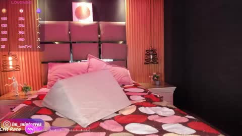 miatorres4 online show from May 18, 2026, 12:44 pm