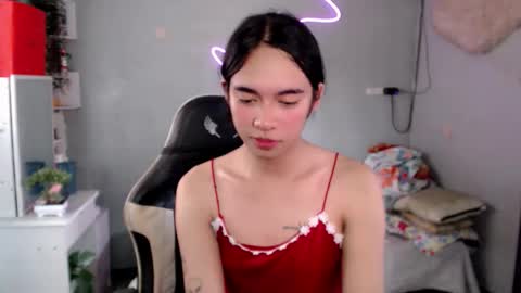 Mia online show from March 6, 2026, 6:32 am