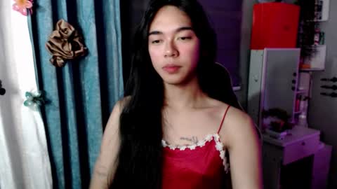 Mia online show from March 6, 2026, 8:38 pm