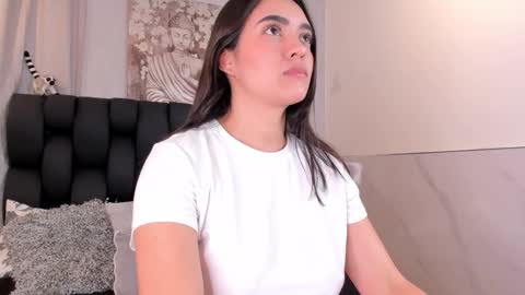 miavelvet1 online show from March 12, 2026, 2:50 am