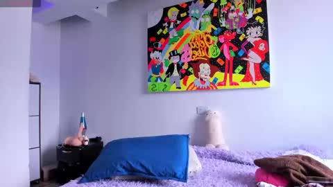 Mia Villalobos online show from March 15, 2026, 5:08 pm