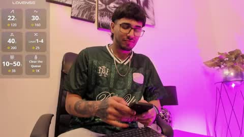 MiaIron online show from April 28, 2026, 12:32 pm
