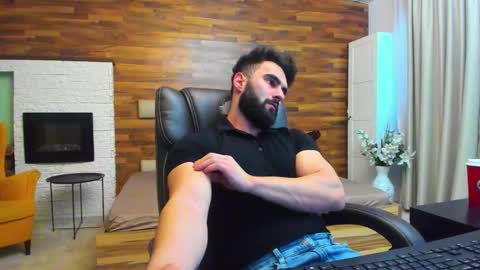 MicahLane online show from December 2, 2025, 5:46 am