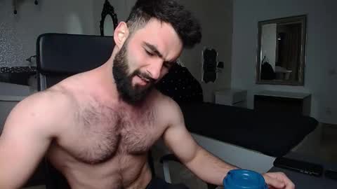 MicahLane online show from April 23, 2026, 2:57 am