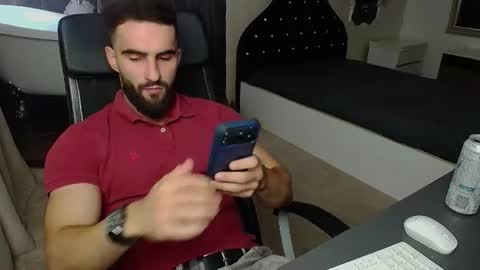 Snapshot of micahlane chatting on July 29, 2026, 4:32 am MicahLane online show from July 29, 2026, 4:32 am