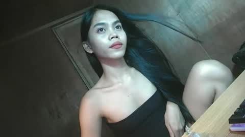 Snapshot of micaholics chatting on September 26, 2025, 5:33 am Mica online show from September 26, 2025, 5:33 am