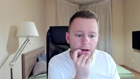 Snapshot of michael_birkin chatting on December 26, 2024, 5:51 pm Michael Birkin online show from December 26, 2024, 5:51 pm