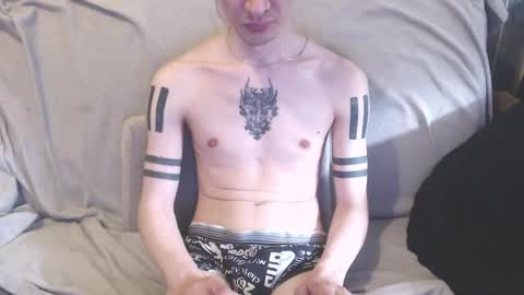 Snapshot of michael_danymans chatting on May 13, 2026, 8:12 am Michael online show from May 13, 2026, 8:12 am