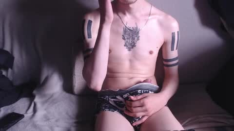 Snapshot of michael_danymans chatting on May 31, 2026, 9:27 am Michael online show from May 31, 2026, 9:27 am
