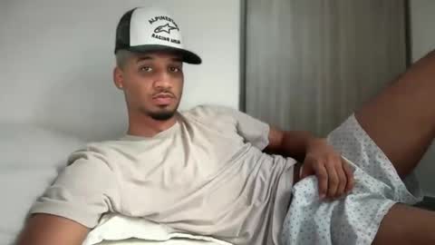 Snapshot of michael_jordanx chatting on February 19, 2025, 6:21 pm Angel online show from February 19, 2025, 6:21 pm