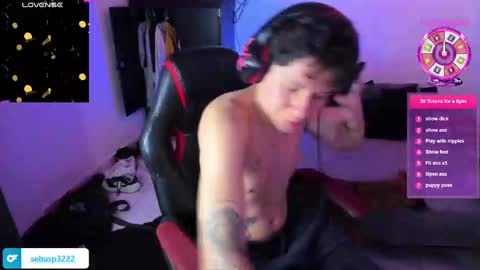 michael independent model  online show from February 14, 2025, 12:30 am