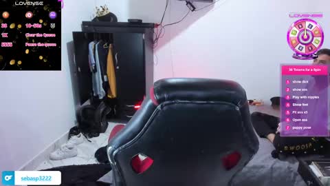 michael independent model  online show from February 15, 2025, 2:04 am