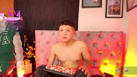 Snapshot of michael_lopez_1 chatting on December 19, 2025, 1:18 pm michael_lopez_1 online show from December 19, 2025, 1:18 pm