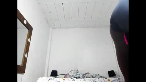 Snapshot of michael_smitht chatting on October 16, 2025, 3:29 am Michael online show from October 16, 2025, 3:29 am