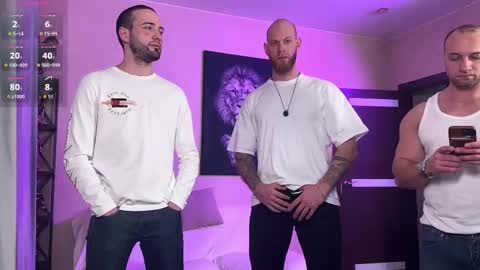 michaelbradley_for_u online show from February 12, 2026, 8:20 am