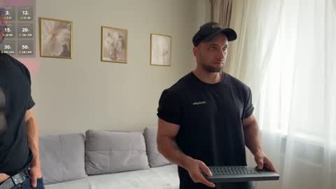 michaelbradley_for_u online show from July 14, 2026, 7:57 am
