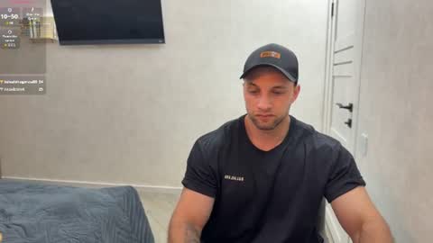 michaelbradley_for_u online show from July 25, 2026, 8:39 pm