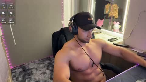 michaelbradley_for_u online show from July 28, 2026, 8:34 pm